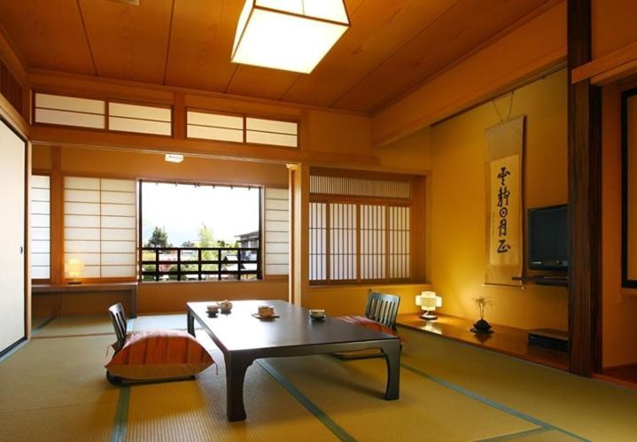 Wajoen Hotel Fuefuki Habitación foto