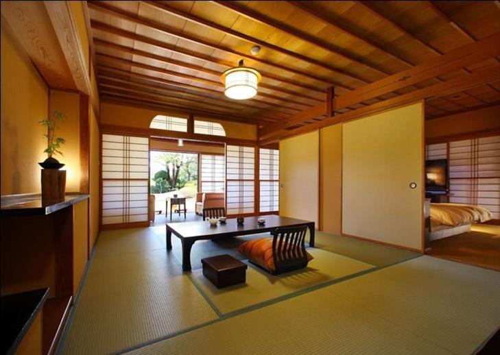 Wajoen Hotel Fuefuki Habitación foto